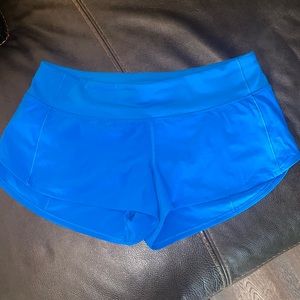 Lululemon speed up 2.5” shorts.